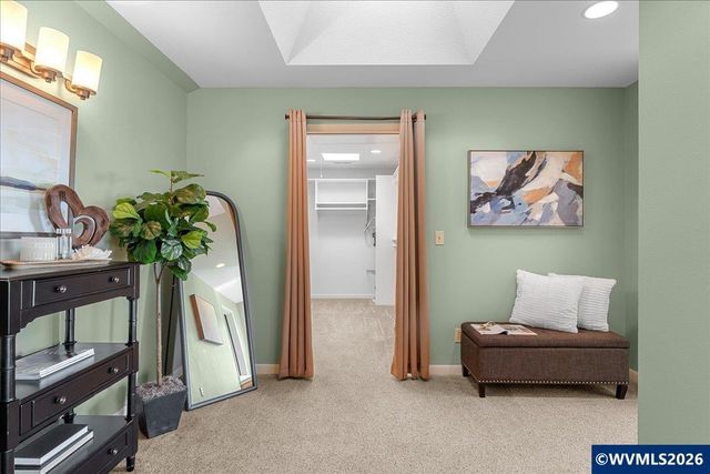 3904 Viewcrest Rd S, Salem, OR 97302