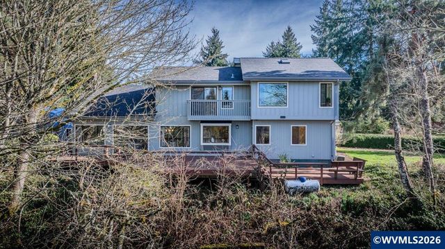 3904 Viewcrest Rd S, Salem, OR 97302