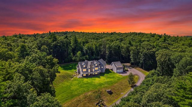 4 South Grater Road, Merrimack, NH 03054