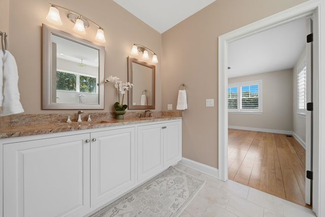 4 South Grater Road, Merrimack, NH 03054