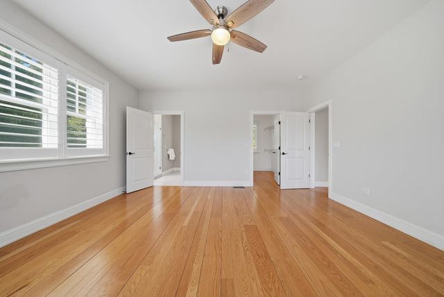 4 South Grater Road, Merrimack, NH 03054