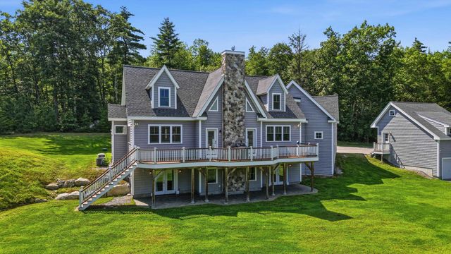 4 South Grater Road, Merrimack, NH 03054