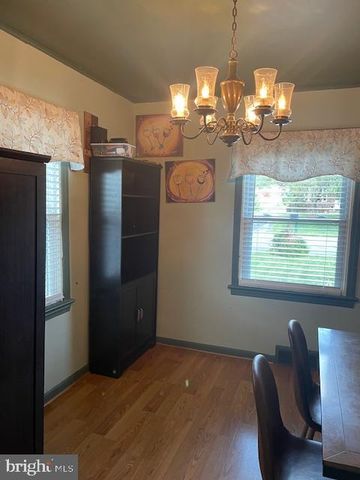 320 GREYSTONE RD, York, PA 17402
