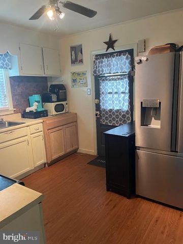 320 GREYSTONE RD, York, PA 17402