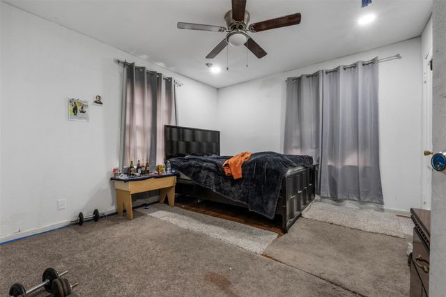 12022 Meadowpass Street, Houston, TX 77076