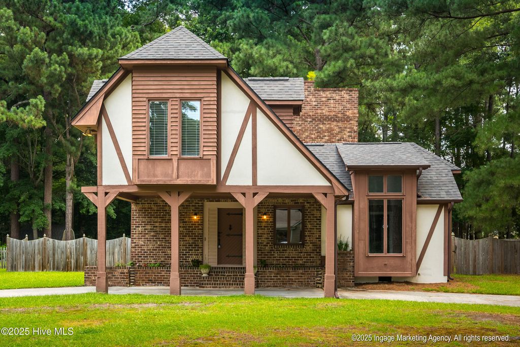 1407 Rondo Drive, Greenville, NC 27858