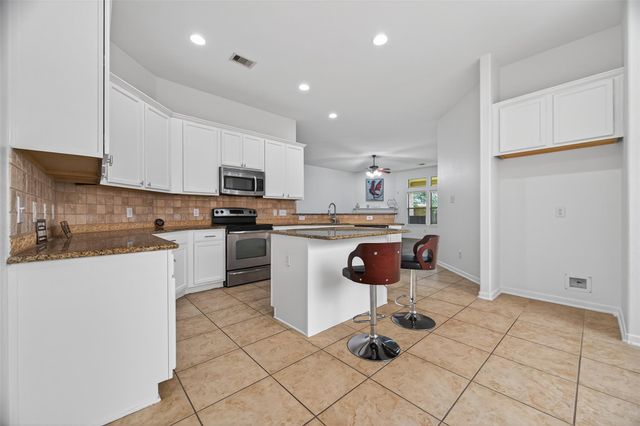 14823 Yellow Begonia Drive, Cypress, TX 77433