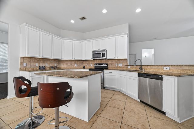 14823 Yellow Begonia Drive, Cypress, TX 77433