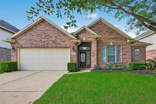 14823 Yellow Begonia Drive, Cypress, TX 77433