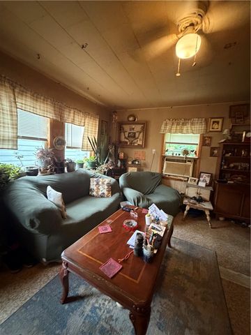 27 Martin Luther King Jr Boulevard, Fayetteville, AR 72701