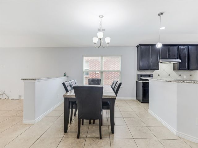 1916 Gayla Creek Drive, Little Elm, TX 75068