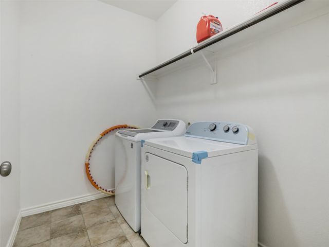 1916 Gayla Creek Drive, Little Elm, TX 75068