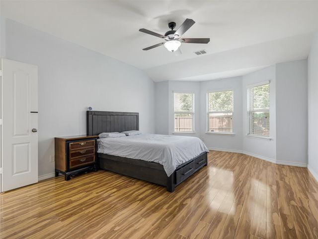 1916 Gayla Creek Drive, Little Elm, TX 75068