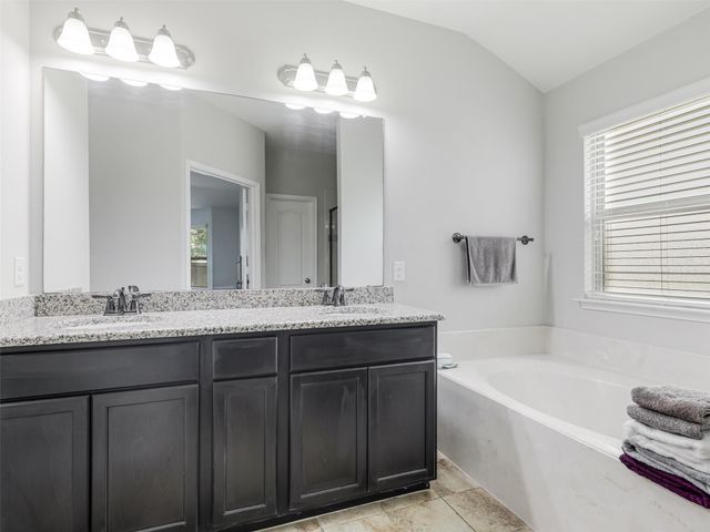 1916 Gayla Creek Drive, Little Elm, TX 75068