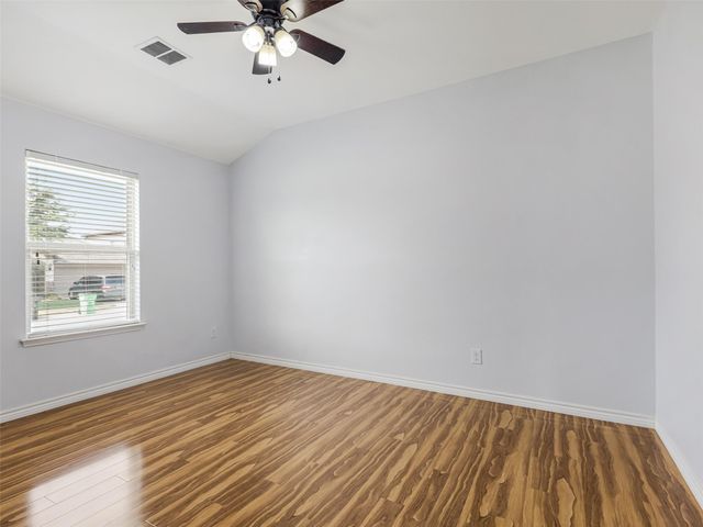 1916 Gayla Creek Drive, Little Elm, TX 75068