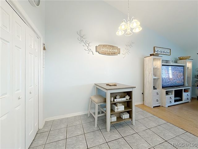 421 W Blueflax Court, Beverly Hills, FL 34465