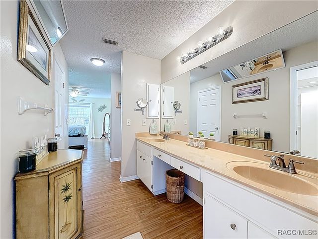 421 W Blueflax Court, Beverly Hills, FL 34465