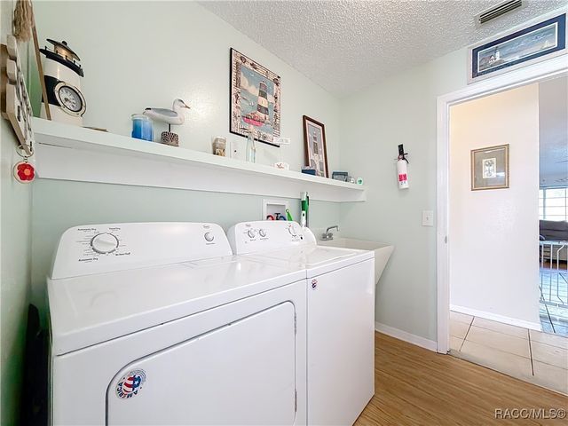 421 W Blueflax Court, Beverly Hills, FL 34465