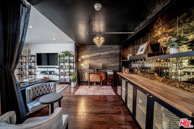 4115 Glencoe Avenue 302, Marina Del Rey, CA 90292