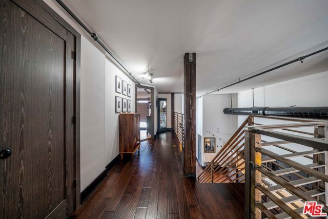 4115 Glencoe Avenue 302, Marina Del Rey, CA 90292