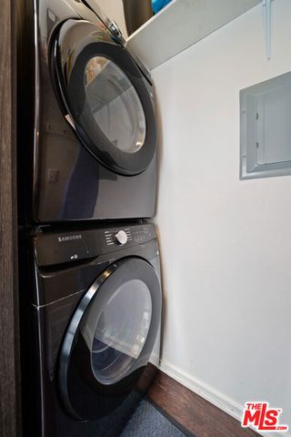 4115 Glencoe Avenue 302, Marina Del Rey, CA 90292