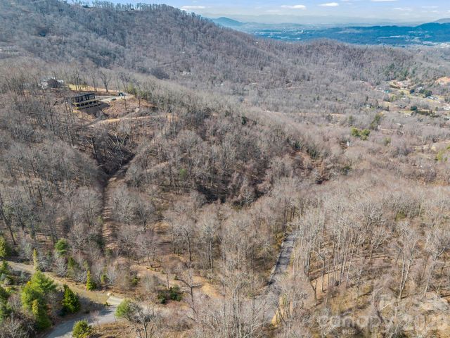 99999 Rose Hill Road, Asheville, NC 28803