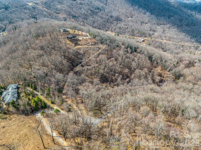 99999 Rose Hill Road, Asheville, NC 28803