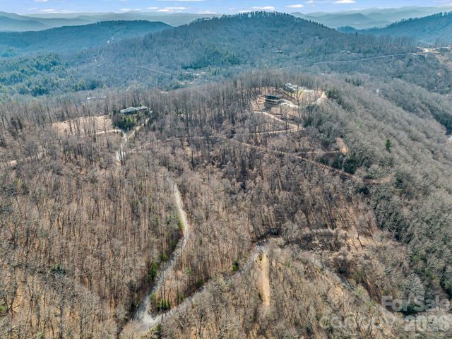 99999 Rose Hill Road, Asheville, NC 28803