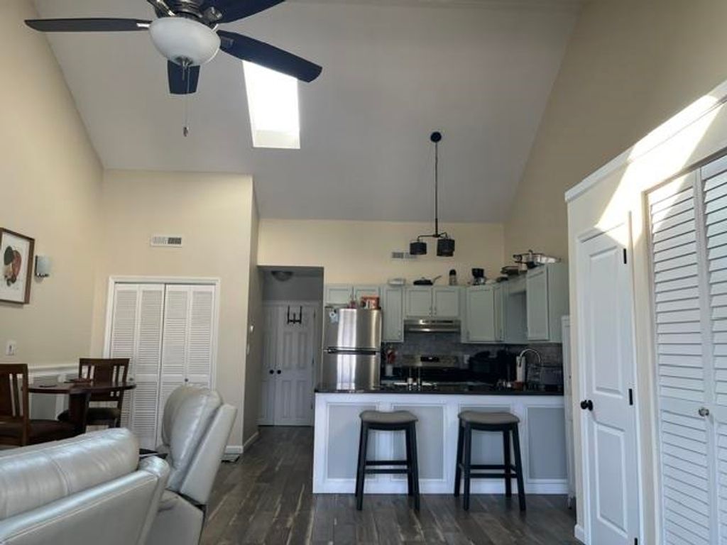 1880 Colony Dr Apt 10E, Surfside Beach, SC 29575 — photo 3