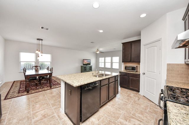 4022 Nestra Drive, Katy, TX 77493