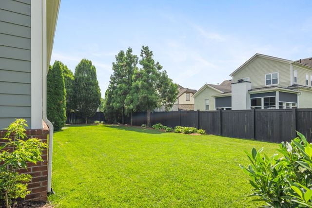 555 Avon River Rd, Franklin, TN 37064