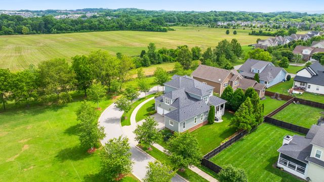 555 Avon River Rd, Franklin, TN 37064