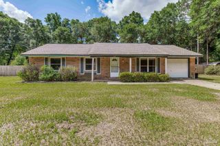 6845 Trail Ride South, Milton, FL 32570