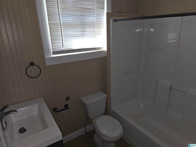 728 VERBENA AVENUE, Alexander City, AL 35010