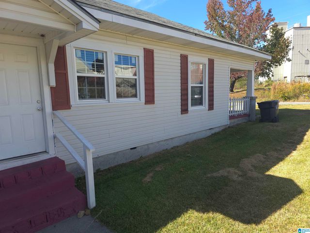 728 VERBENA AVENUE, Alexander City, AL 35010