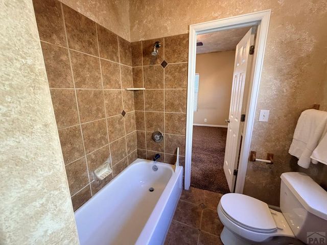 1809 Spruce St, Pueblo, CO 81004