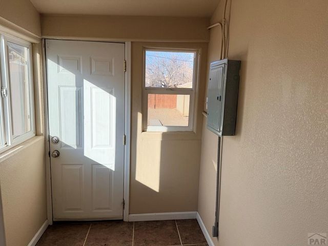 1809 Spruce St, Pueblo, CO 81004