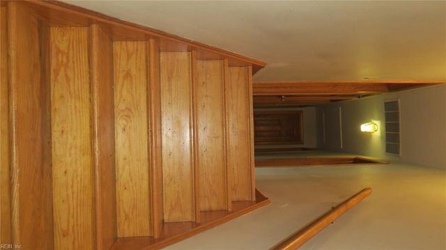 146 Ridgewood PW, Newport News, VA 23608