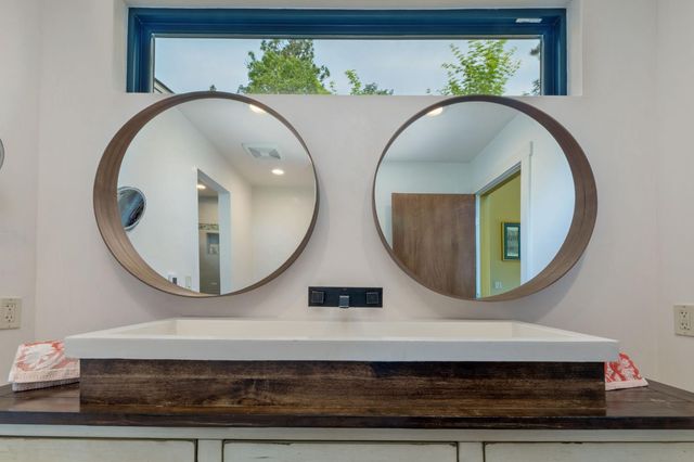 16105 John Way, Grass Valley, CA 95949