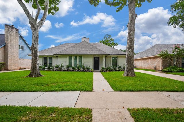 2818 Green Fields Drive, Sugar Land, TX 77479