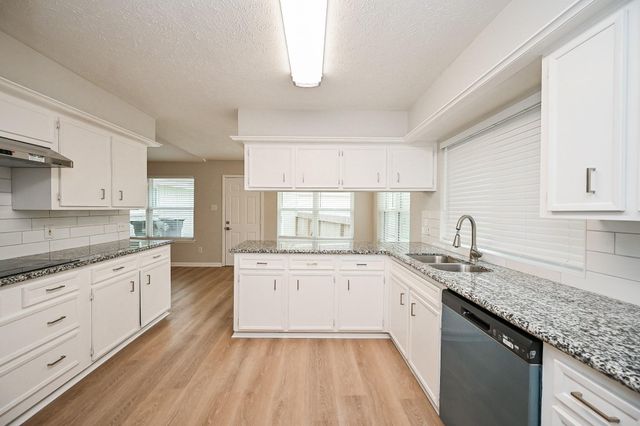 2818 Green Fields Drive, Sugar Land, TX 77479