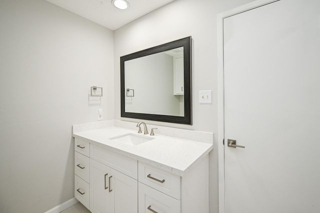 2818 Green Fields Drive, Sugar Land, TX 77479