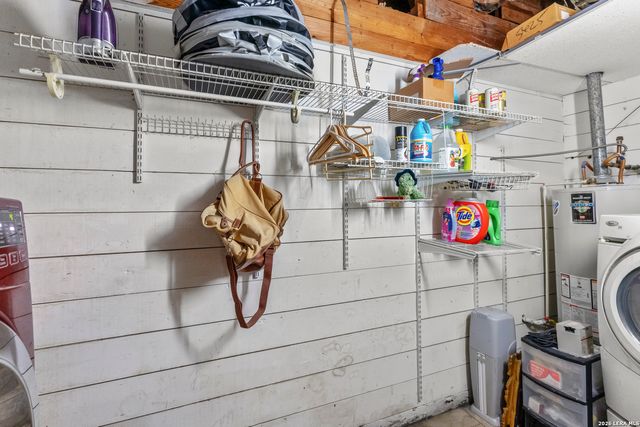 147 Gazel, San Antonio, TX 78213