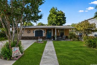 147 Gazel, San Antonio, TX 78213