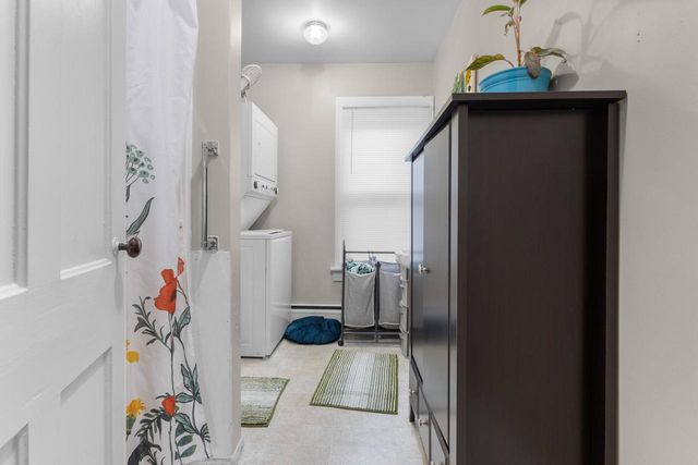 118 W 12TH AVENUE, Oshkosh, WI 54902