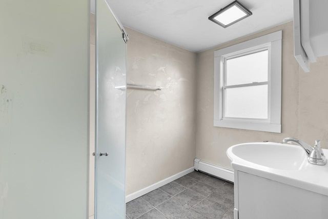 118 W 12TH AVENUE, Oshkosh, WI 54902