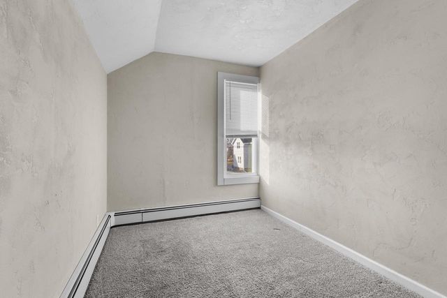 118 W 12TH AVENUE, Oshkosh, WI 54902