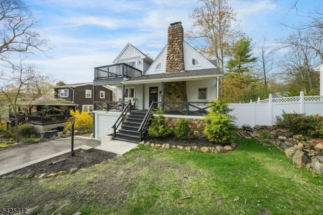 8 Mountainside Dr, Wayne Twp., NJ 07470