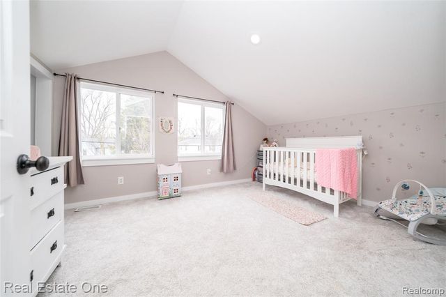 515 S Michigan Avenue, Howell, MI 48843