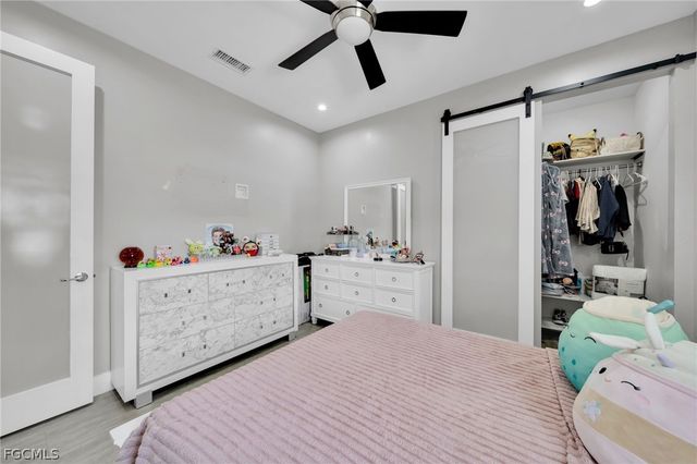 935 BEVERLY ST E, Lehigh Acres, FL 33974